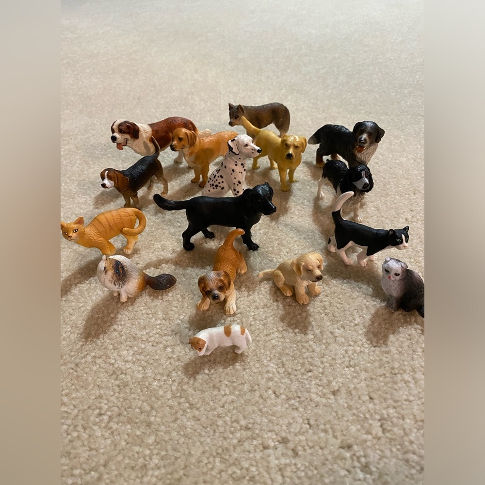 Schleich figures